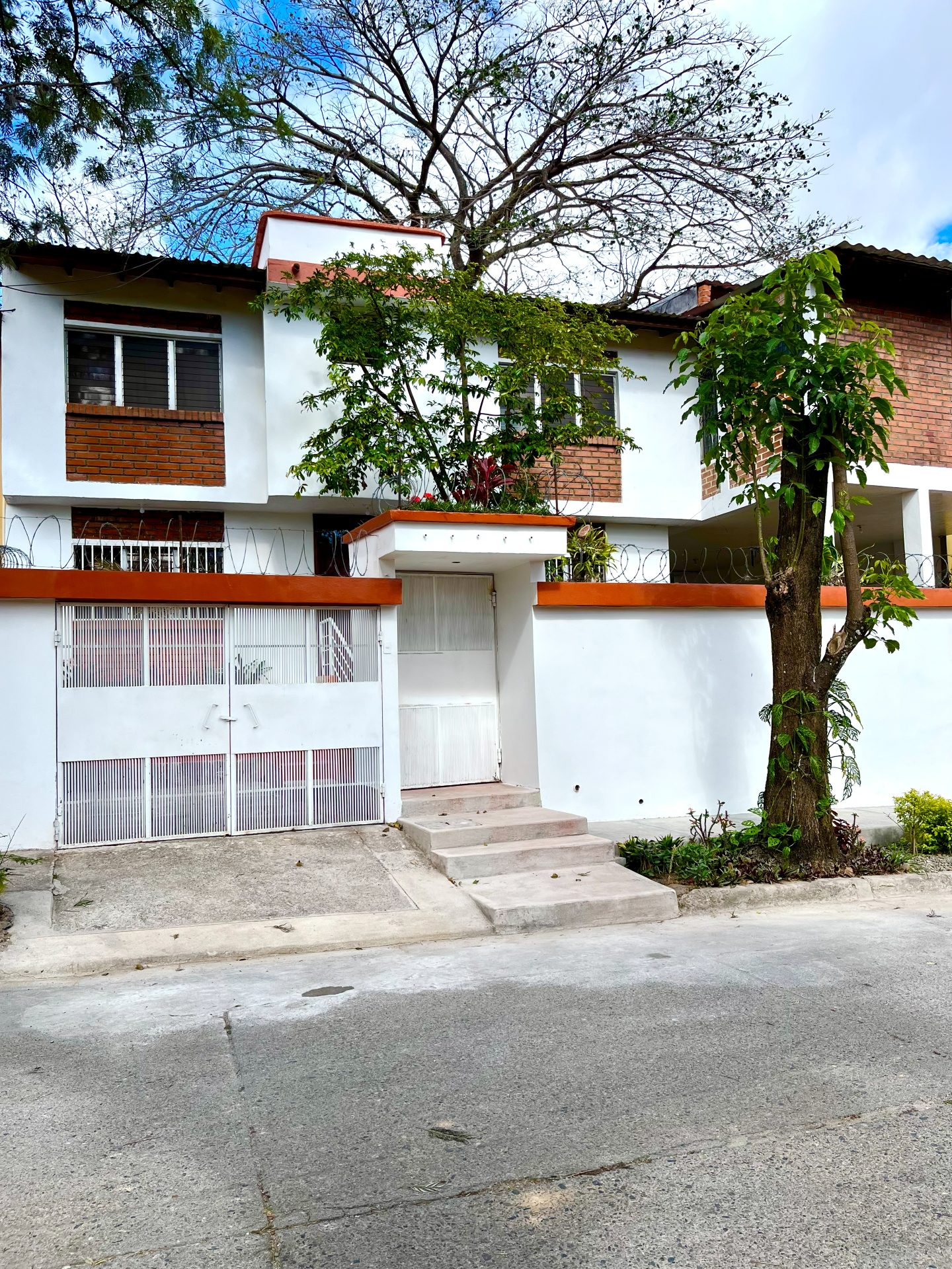 Casa con apartamento en Colonia Interamericana — foto 10