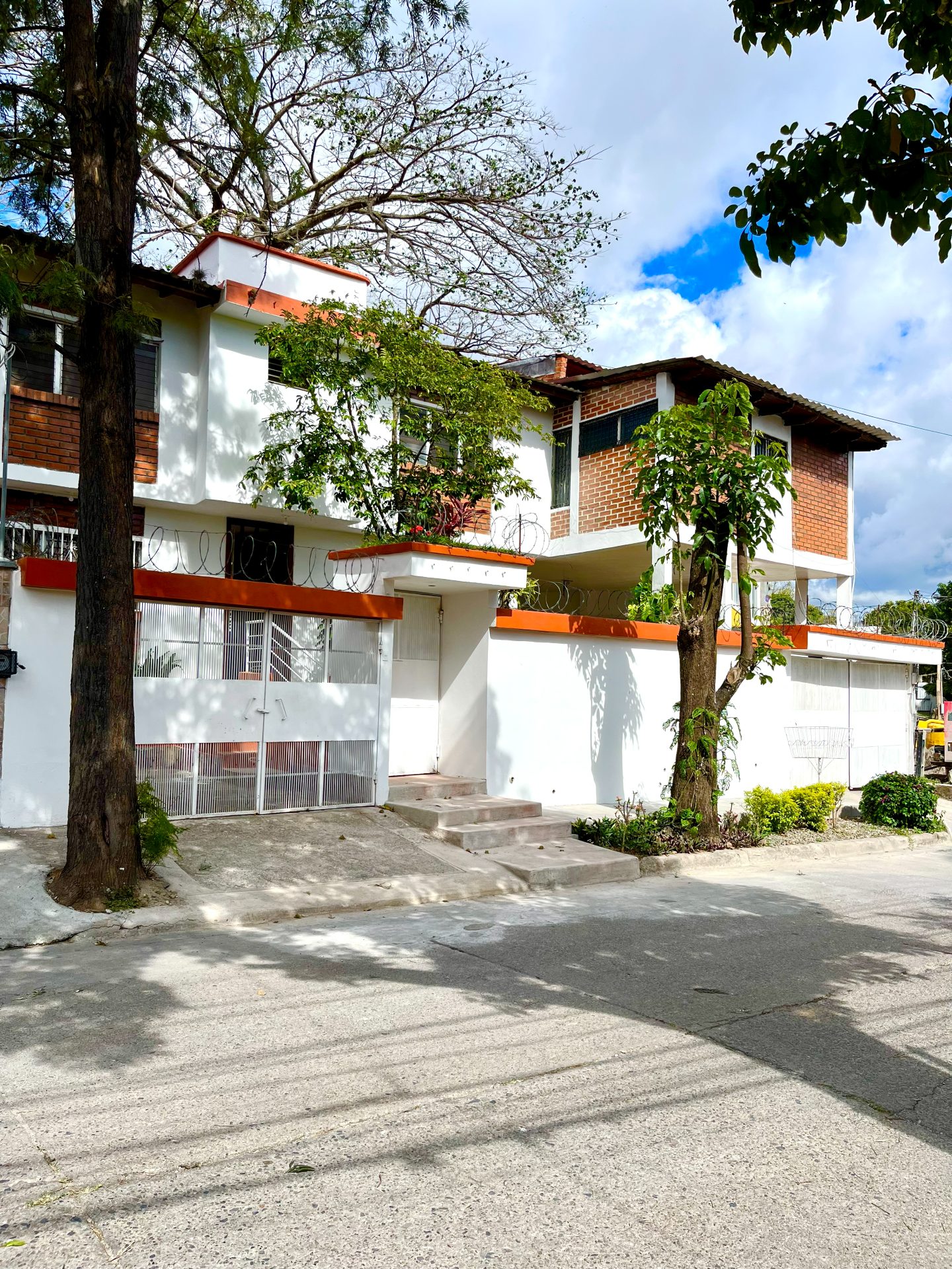 Casa con apartamento en Colonia Interamericana — foto 11