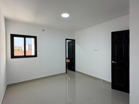 Casa en Roble Oeste — foto 2